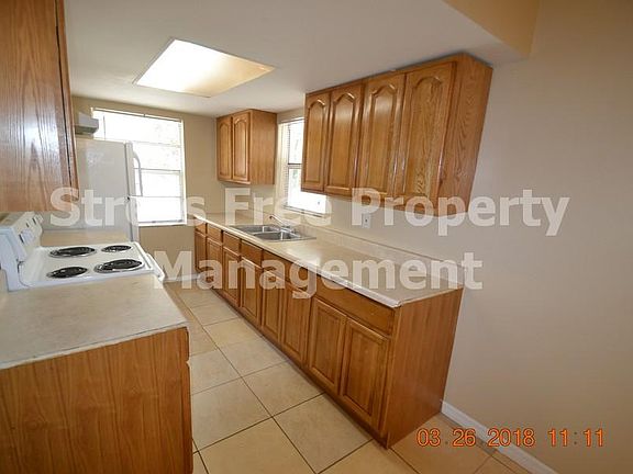 5th image of 3103 E 23rd Ave