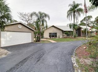 1260 27th St SW, Naples, FL 34117