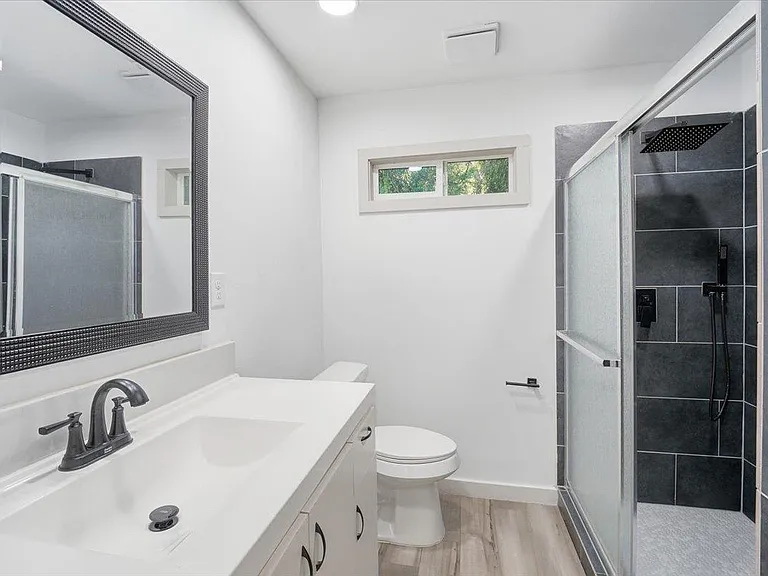 877 Yaupon Dr — Photo 15