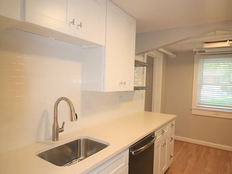290 S Humboldt St — Photo 20