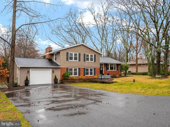 397 Dutch Ship Rd, Pasadena, MD 21122