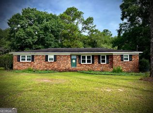 218 Pinehurst Dr, Dublin, GA 31021