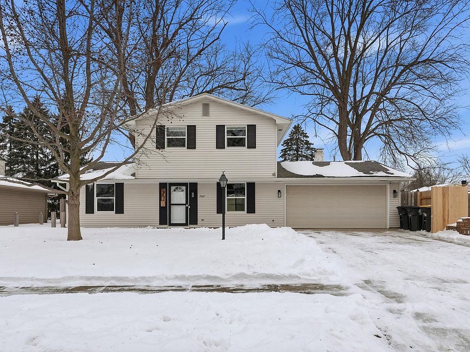 1st image of 7437 Regina Dr