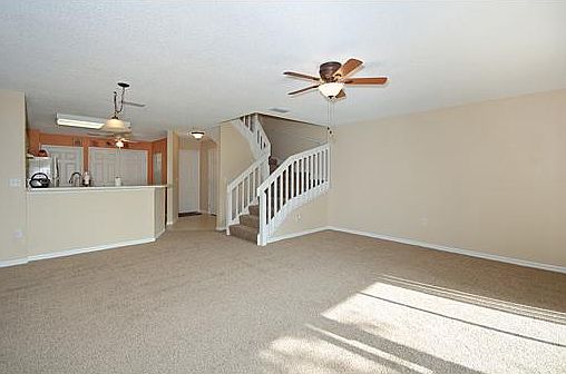 3rd image of 720 Earls Ct
