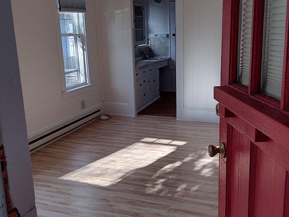 Entering livingroom from front porch