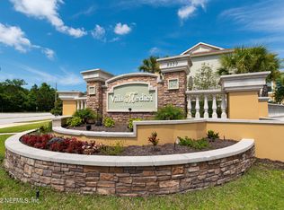 8539 Gate Pkwy #627, Jacksonville, FL 32216