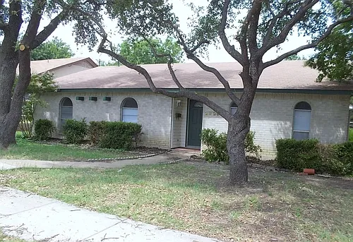 2829 Arcadia Ln Photo 1