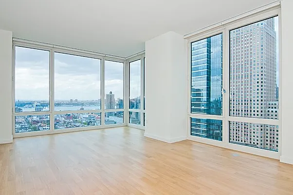 Rented by RSNY Realty | media 35