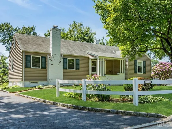 118 McKinnon St, Piscataway, NJ 08854