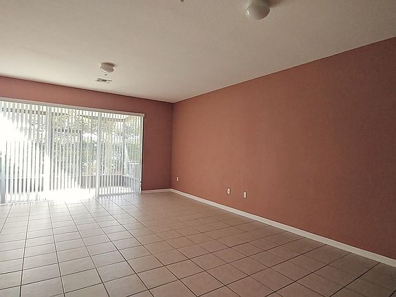 3rd image of 3562 Shallot Dr