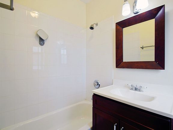 5th image of 814 W Sunnyside Ave APT Ga