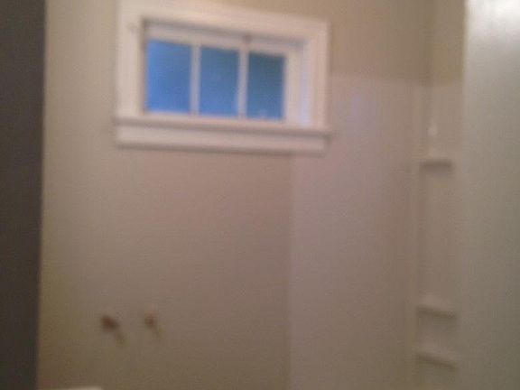 3rd image of 1006 Pennsylvania Ave APT 3