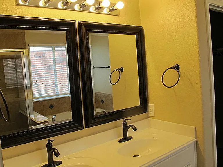 6422 Saragosa Crossing Ln — Photo 17