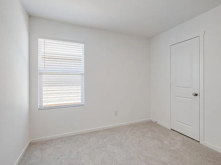 7311 Adam Star — Photo 11