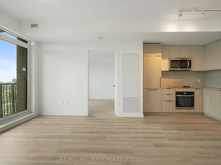 1185 Dupont St #627 — Photo 14