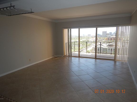 4th image of 4750 N Central Ave #B12