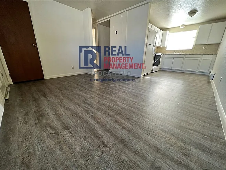 1234 S 2nd Ave — Photo 6