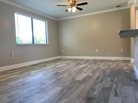 4th image of 2347 Lockwood Lake Cir