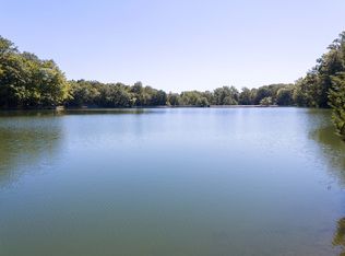 6 N Lake Rd, Armonk, NY 10504