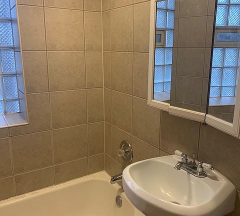 5th image of 8206 S Maryland Ave #G