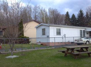 313 Kennedy St, Old Forge, PA 18518