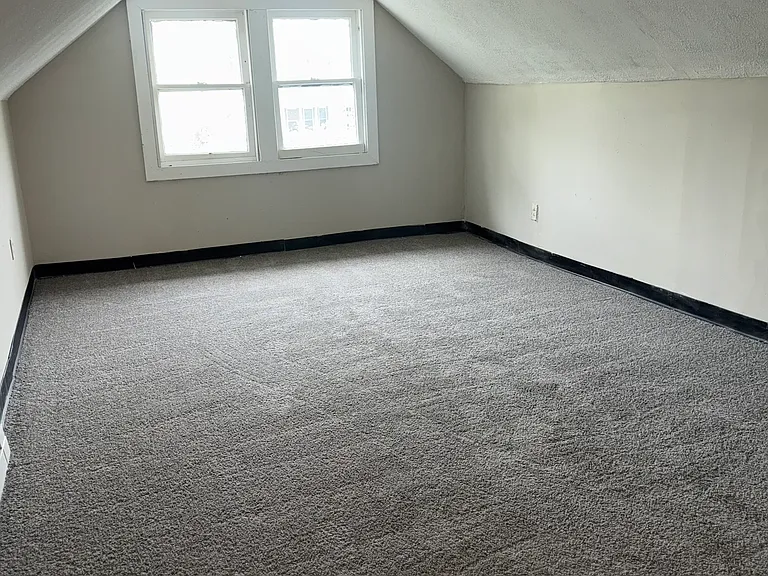 3652 E 151st St #2 — Photo 2