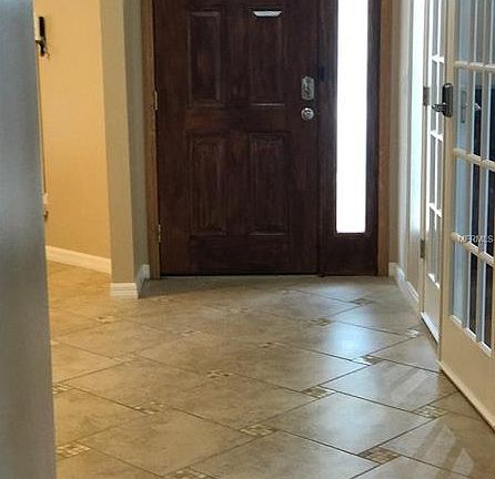 3rd image of 218 Lytton Cir