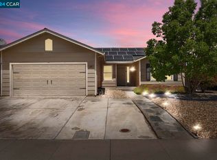 677 Jonquil Dr, Lathrop, CA