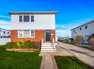 50 Mahland Pl FLOOR 2, Oceanside, NY 11572