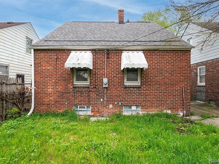 Listing photo 4
