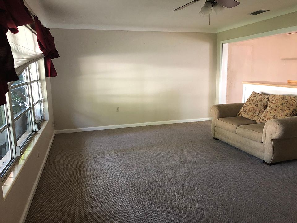 1st image of 3923 Liberty Ave