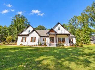 106 Ridge Oak Ln, Saltillo, MS 38866