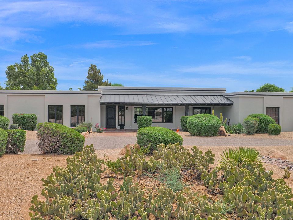 1st image of 6433 E Badgett Ln