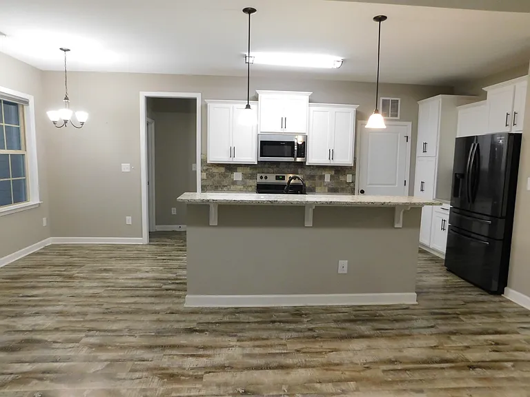 204 Shepherds Field Dr — Photo 6