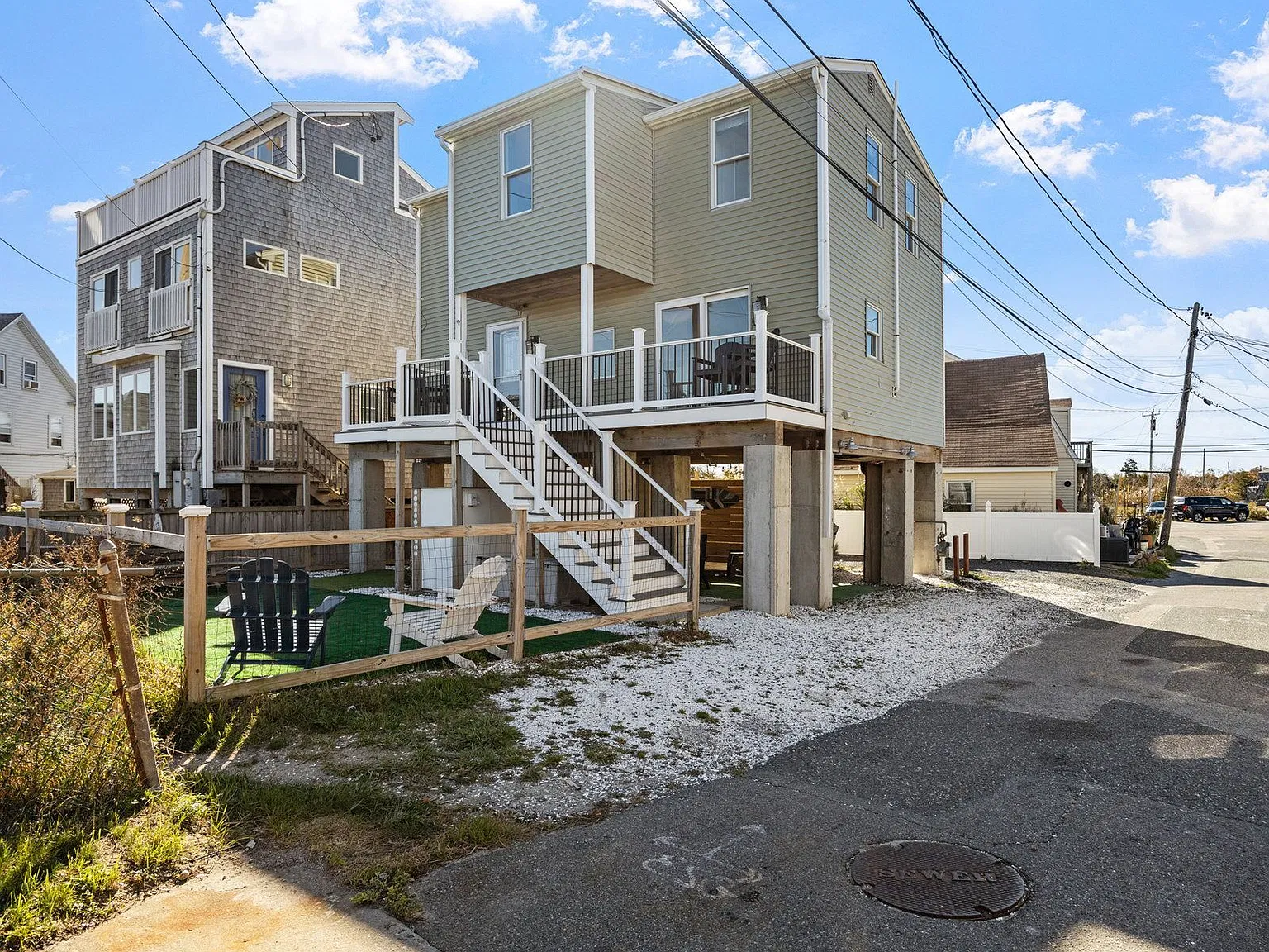 3 bed, 1.0 bath, 970 sqft, $2,650 — Photo 4