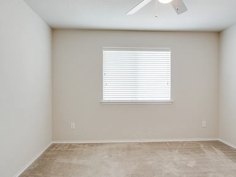 5824 Melanie Ct — Photo 23