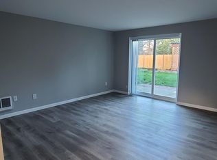 6015 Pebble Pl #1, Everett, WA 98203