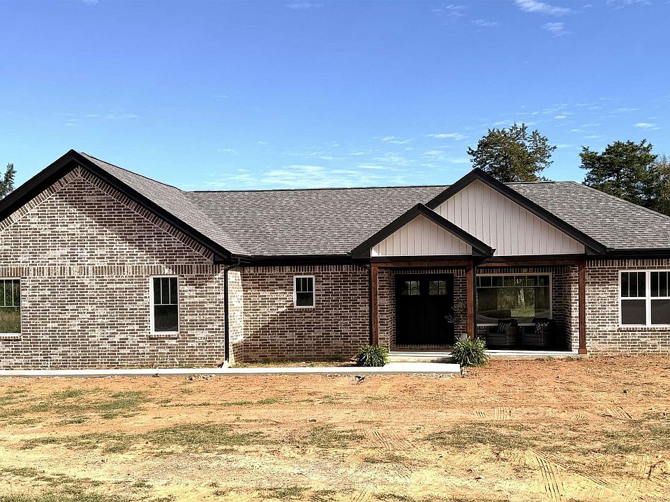 1st image of 174 Two Mile Ln