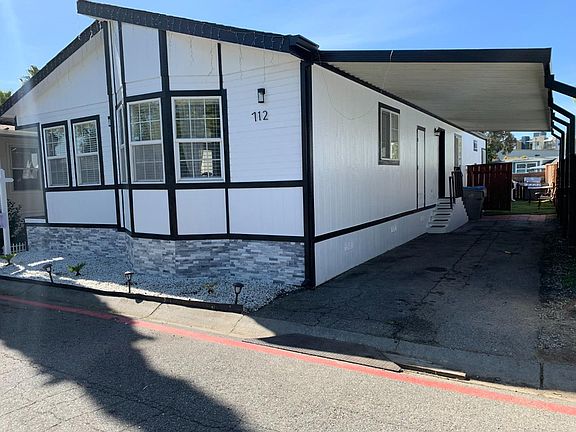 3rd image of 712 Spindrift Dr #712