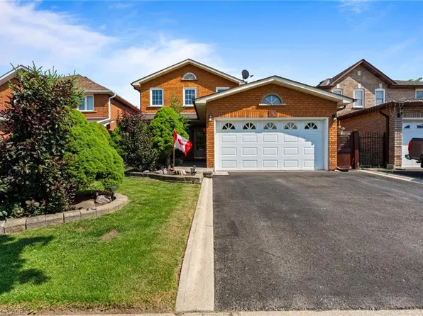 8 Cochrane Ave, Brampton, ON L6Z 4J4