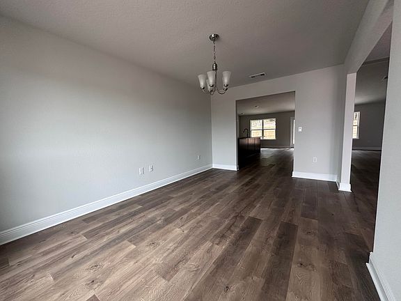 5th image of 6107 Buckshot Dr