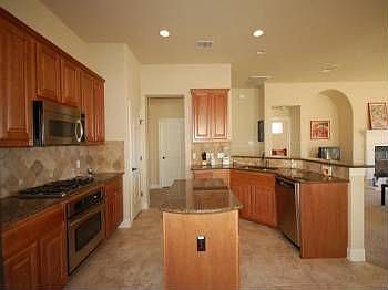 4th image of 11805 Woodland Hills Trl