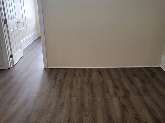 3rd image of 335 Osborne Ter #204