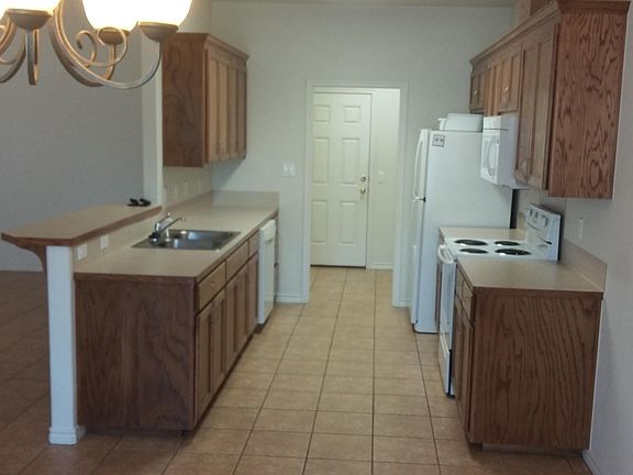 4th image of 53 Augusta Dr