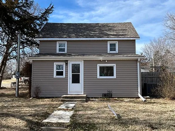 205 N Vine St, Glen Elder, KS 67446