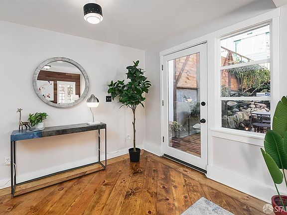 5th image of 456 Prentiss St