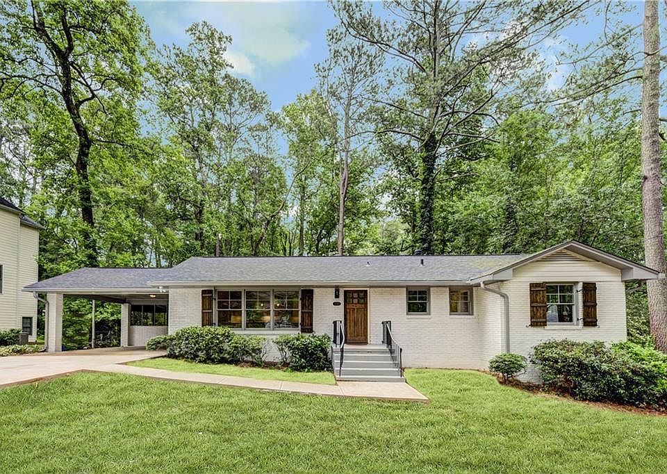 1st image of 2243 Pinecliff Dr NE