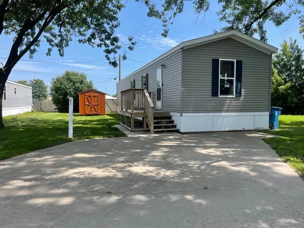 67 American Ave, Pontiac, IL 61764