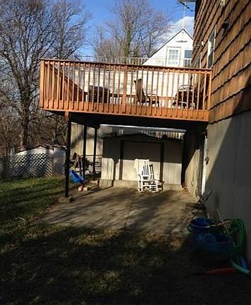 5th image of 51 Wilcox Ave