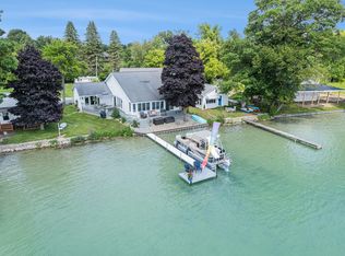 395 Lighthouse Ln, Horton, MI 49246